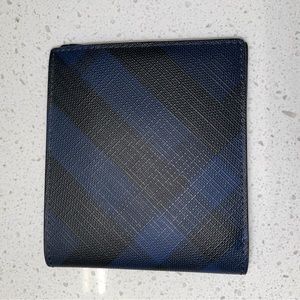 Burberry wallet Brand new
